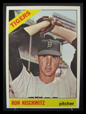 1966 Topps Ron Nischwitz #38