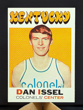 1971 Topps Dan Issel #200